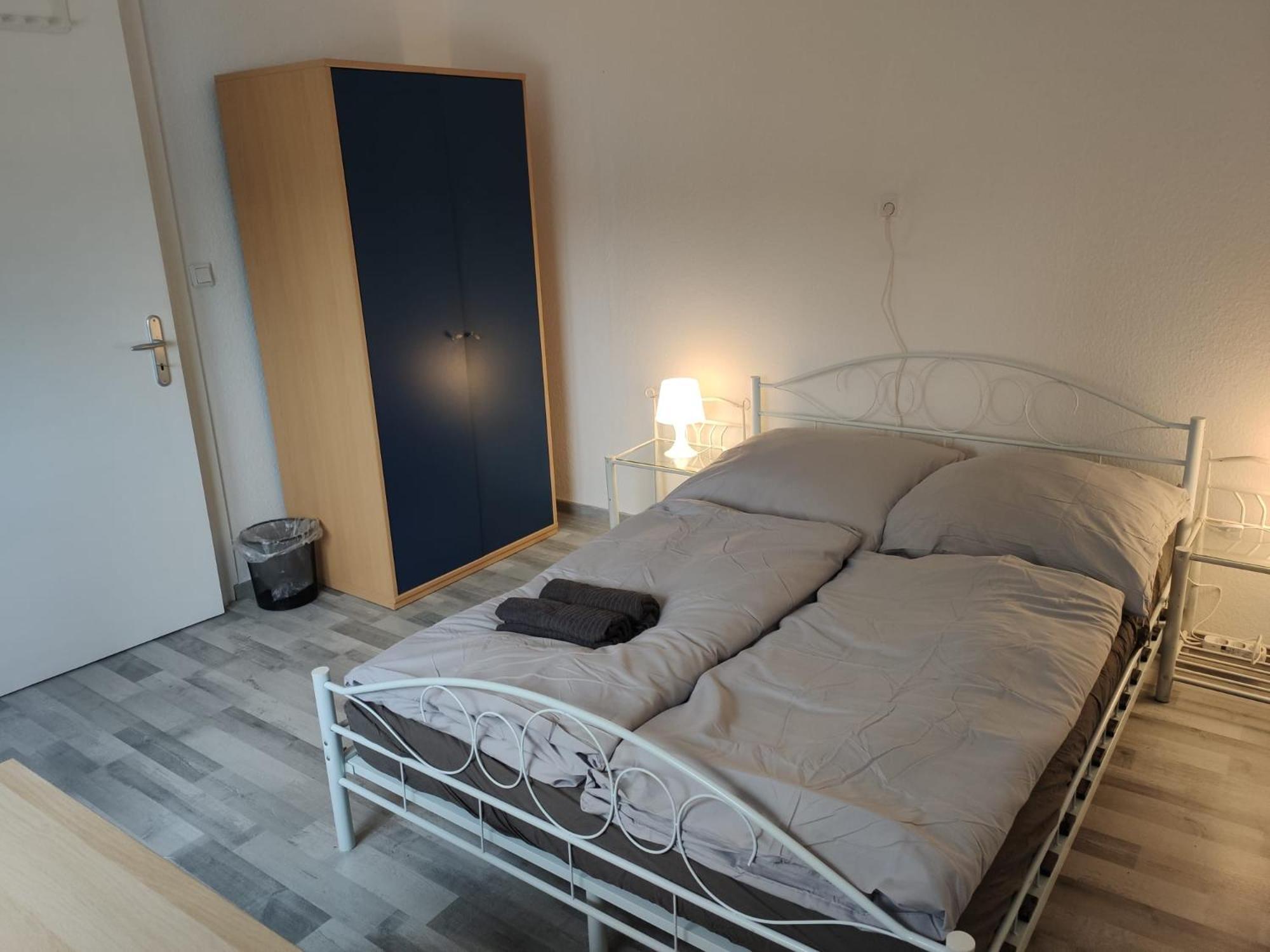 Schoenes Einfaches Zentrales Zimmer In Oldenburg Apartamento Exterior foto