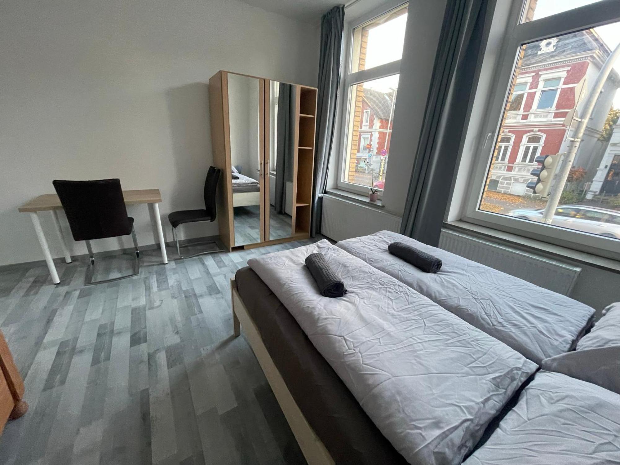 Schoenes Einfaches Zentrales Zimmer In Oldenburg Apartamento Exterior foto